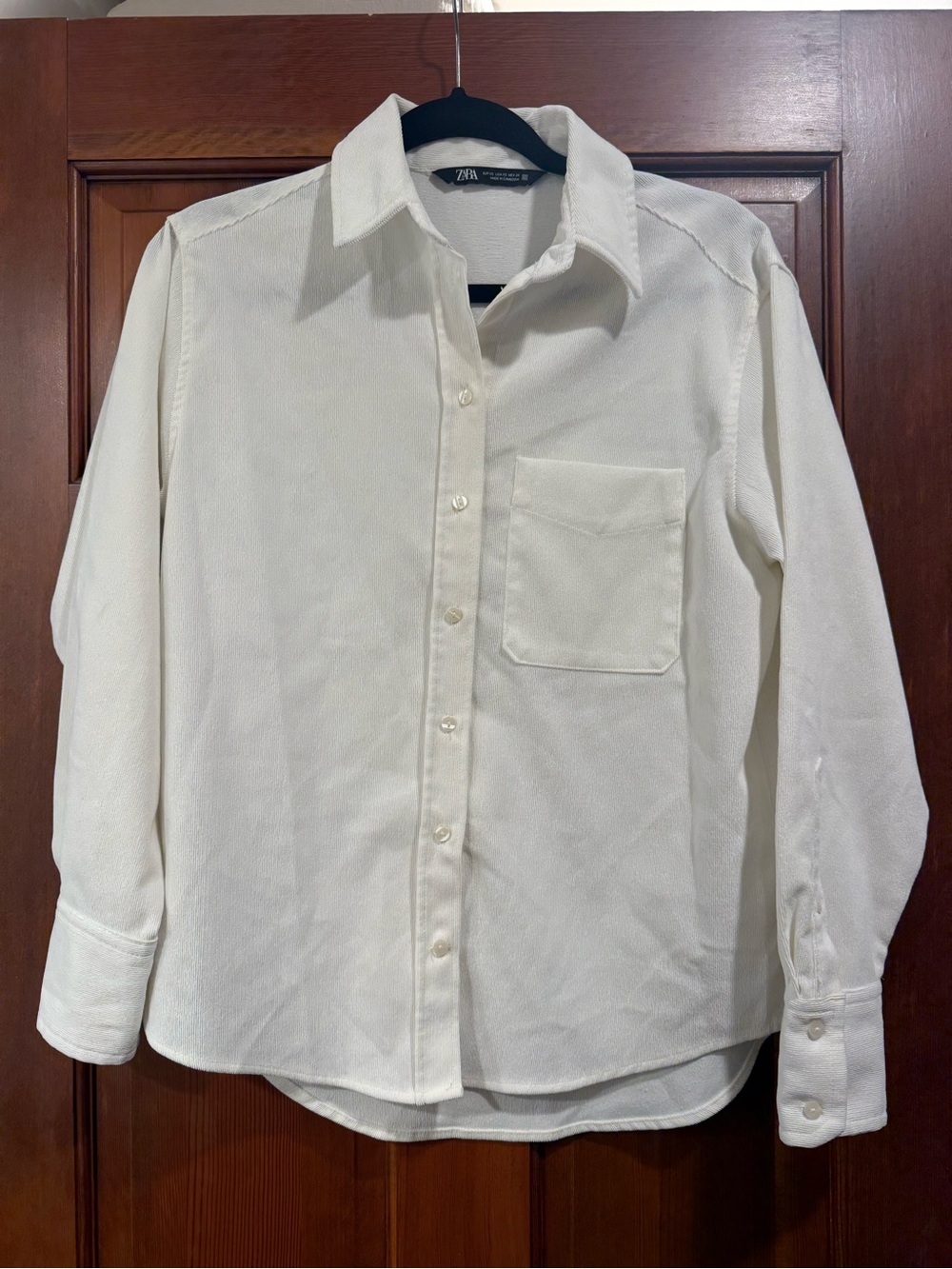 Zara White Long-Sleeve Button Up Shirt